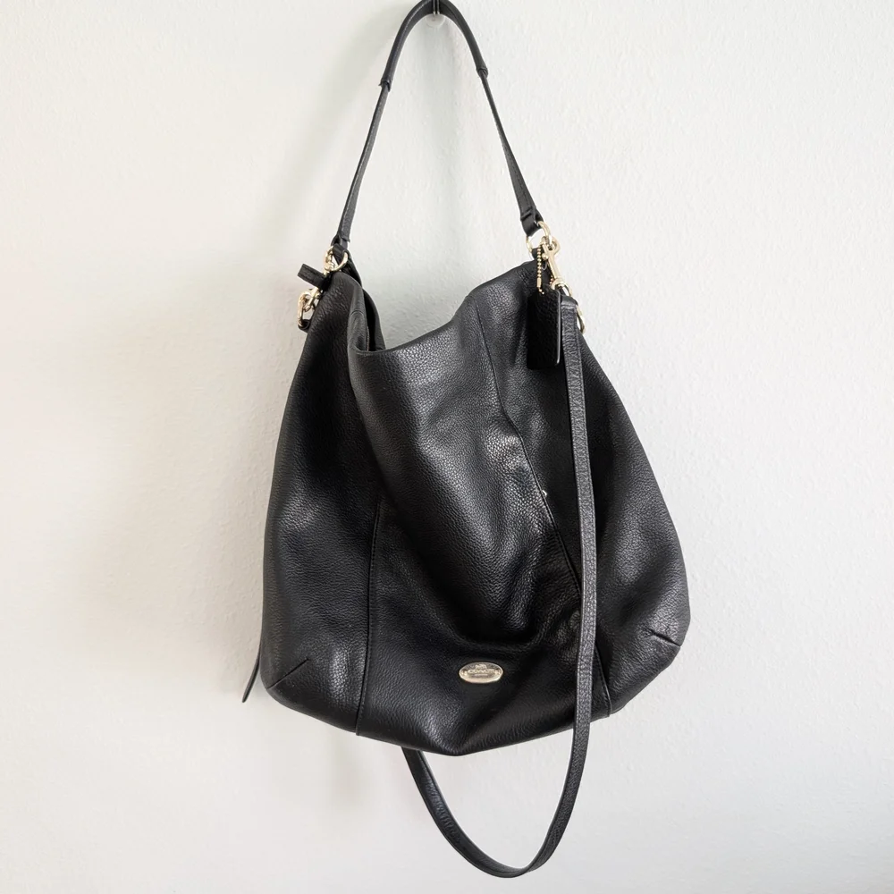 Coach Black Pebbled Leather Women's Bag - Picture 1 of 9